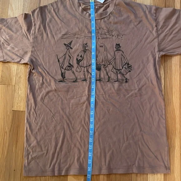 American Eagle Outfitters Brown Halloween Short Sleeve Tee Size XS - Picture 4 of 6